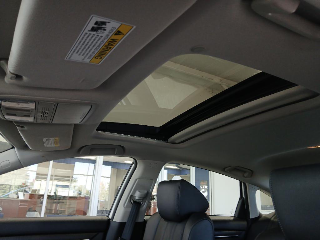 used 2021 Honda Accord Hybrid car, priced at $28,990