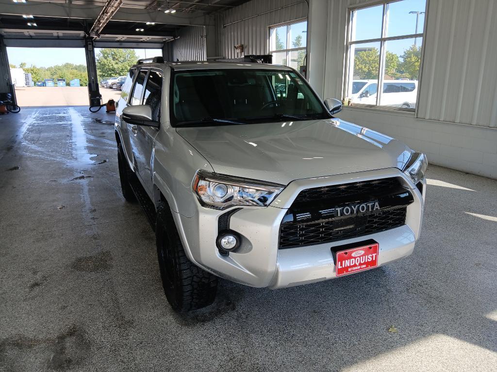 used 2020 Toyota 4Runner car, priced at $32,084