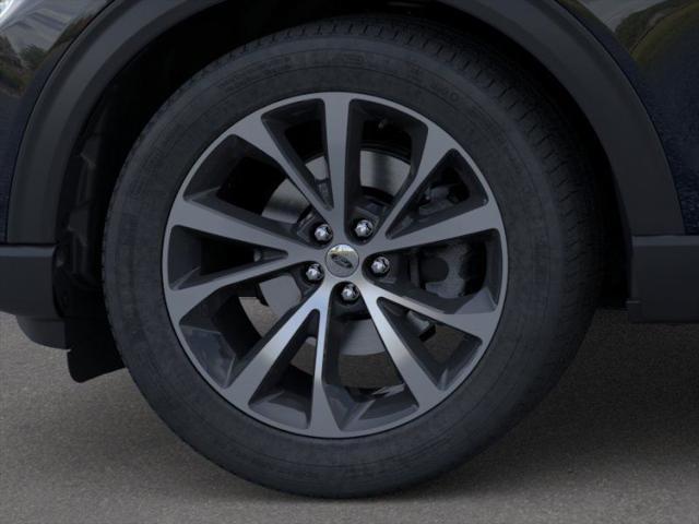 new 2025 Ford Explorer car, priced at $61,400