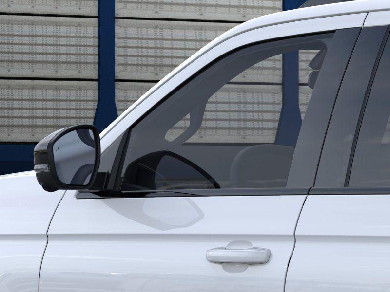 new 2025 Ford Expedition car, priced at $81,015