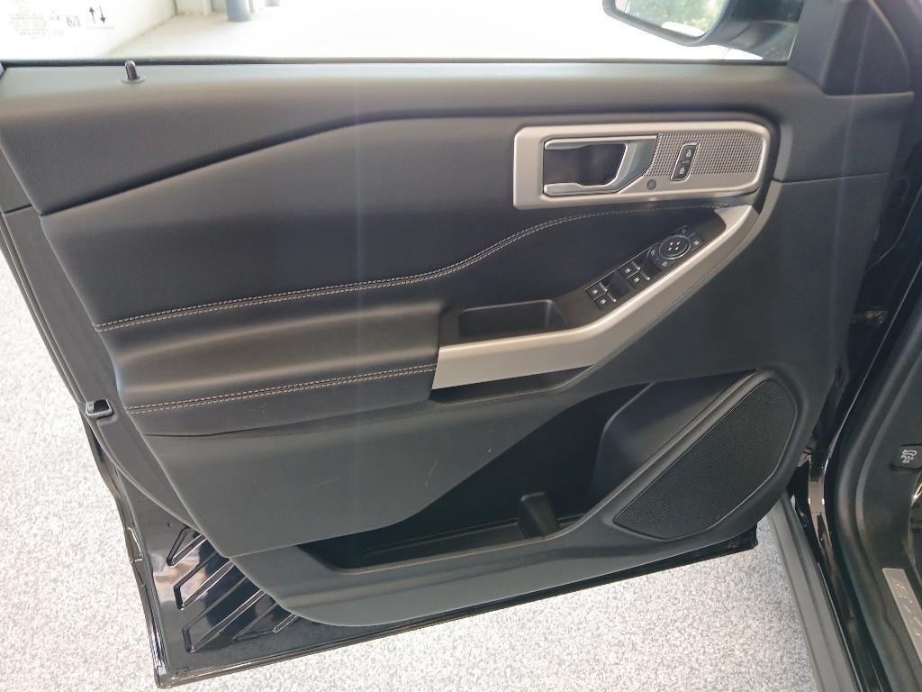used 2022 Ford Explorer car, priced at $40,490