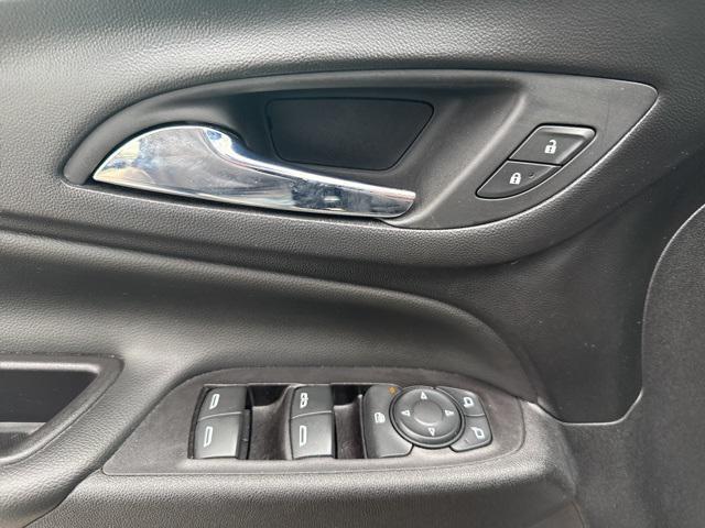 used 2020 Chevrolet Equinox car, priced at $16,600