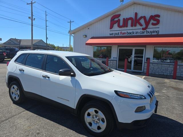 used 2015 Jeep Cherokee car, priced at $7,663