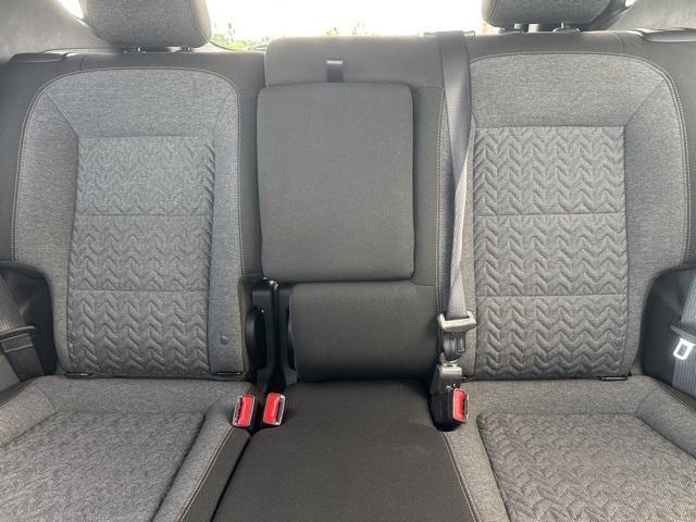 used 2022 Chevrolet Equinox car, priced at $18,900