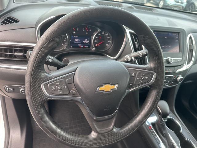 used 2022 Chevrolet Equinox car, priced at $18,900