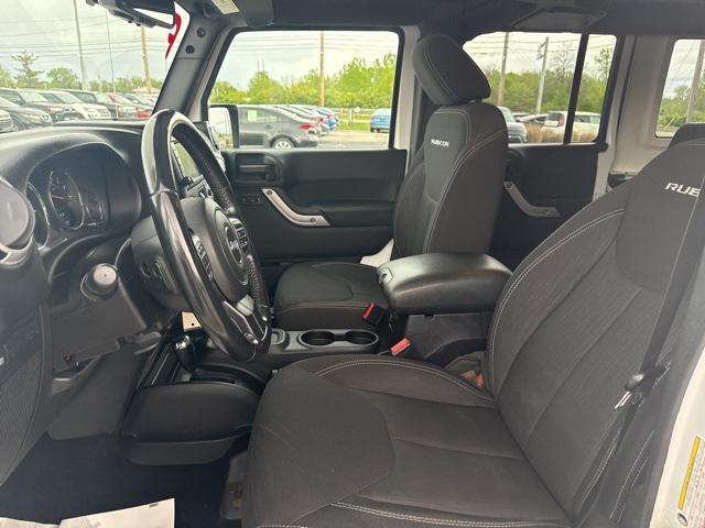 used 2015 Jeep Wrangler Unlimited car, priced at $22,900
