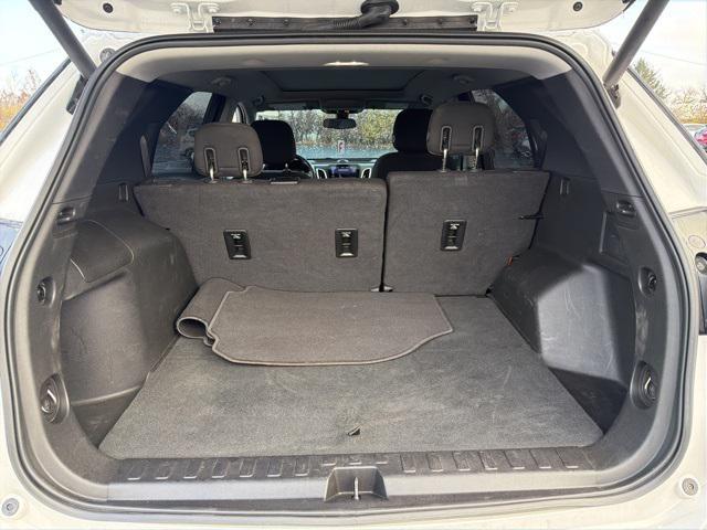 used 2019 Chevrolet Equinox car, priced at $18,900