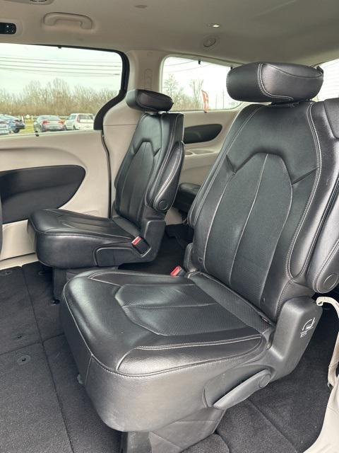used 2022 Chrysler Pacifica car, priced at $20,900