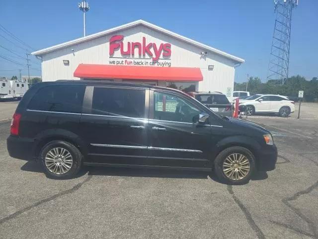 used 2015 Chrysler Town & Country car, priced at $8,600