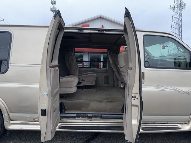 used 2007 Chevrolet Express 2500 car, priced at $6,900