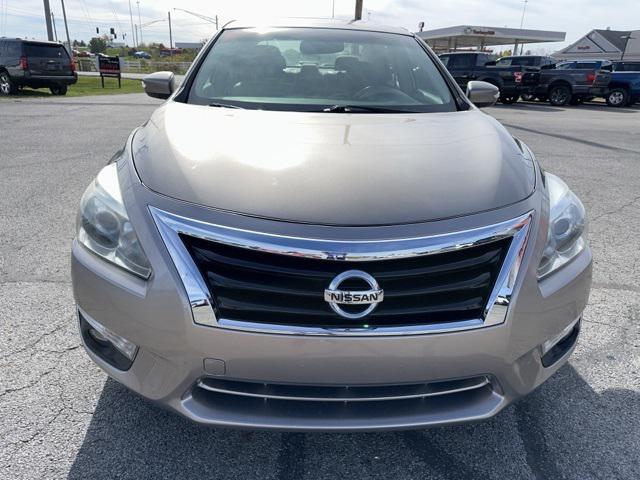 used 2013 Nissan Altima car, priced at $8,900