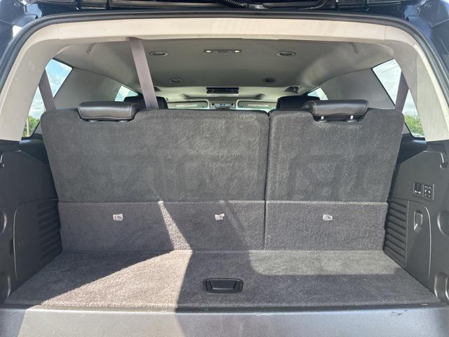 used 2017 GMC Yukon car, priced at $19,900