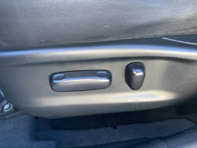 used 2014 Toyota Venza car, priced at $7,600