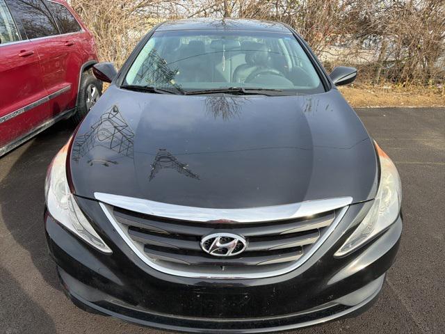 used 2014 Hyundai Sonata car, priced at $7,500