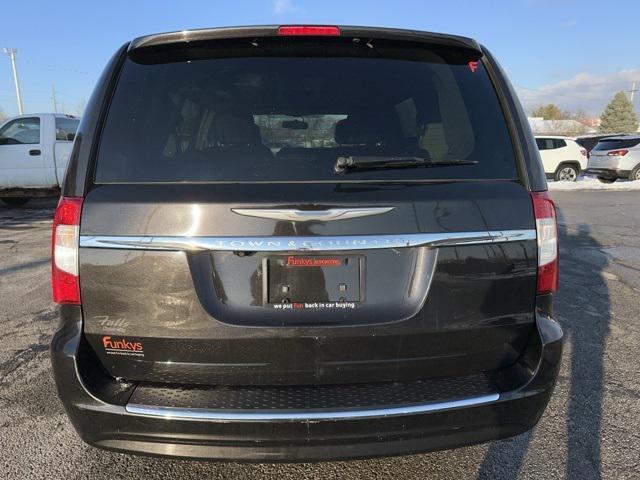 used 2014 Chrysler Town & Country car, priced at $7,700