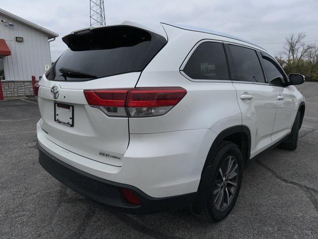 used 2019 Toyota Highlander car, priced at $21,995