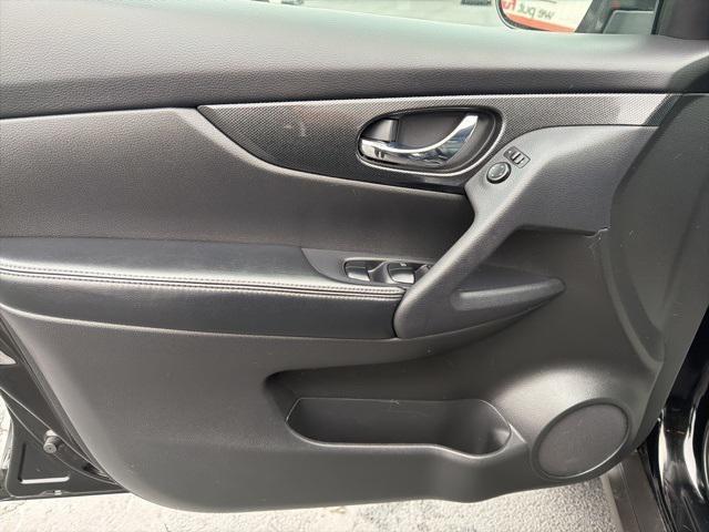 used 2015 Nissan Rogue car, priced at $12,300