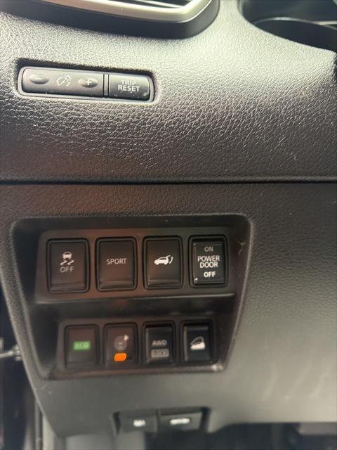 used 2015 Nissan Rogue car, priced at $12,300