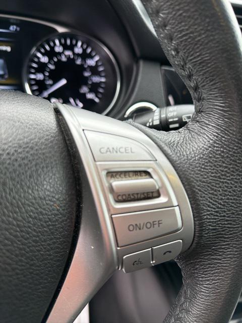 used 2015 Nissan Rogue car, priced at $12,300