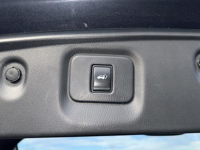 used 2013 INFINITI JX35 car, priced at $8,900