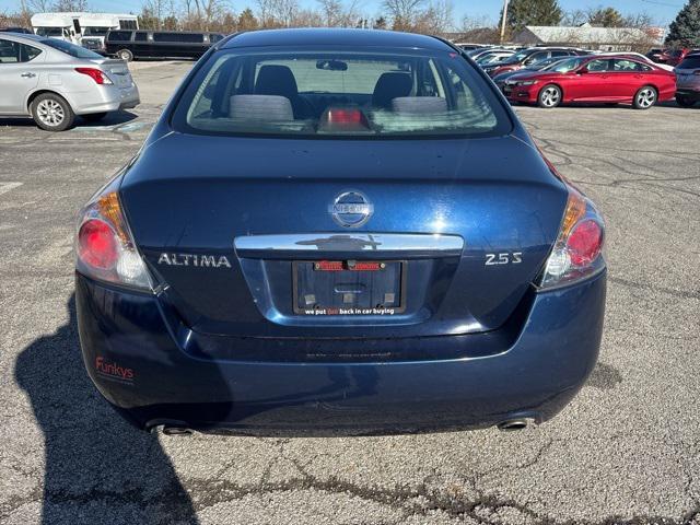 used 2009 Nissan Altima car, priced at $6,500