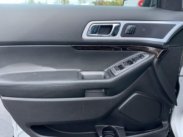 used 2015 Ford Explorer car, priced at $5,900