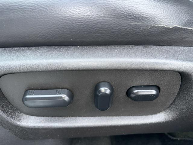 used 2015 Ford Explorer car, priced at $5,900