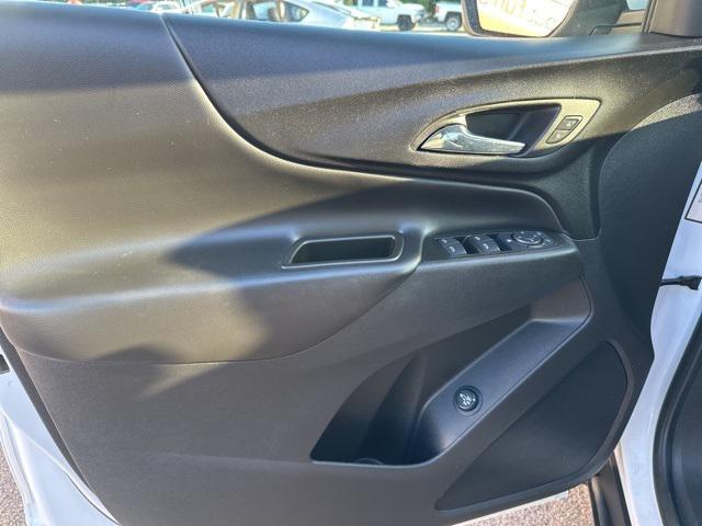 used 2023 Chevrolet Equinox car, priced at $15,900
