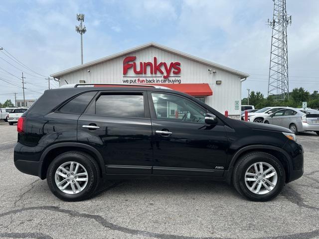 used 2014 Kia Sorento car, priced at $9,900