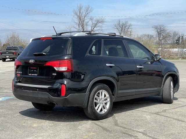 used 2014 Kia Sorento car, priced at $7,900