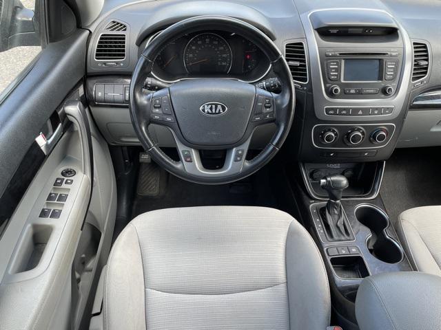 used 2014 Kia Sorento car, priced at $7,900