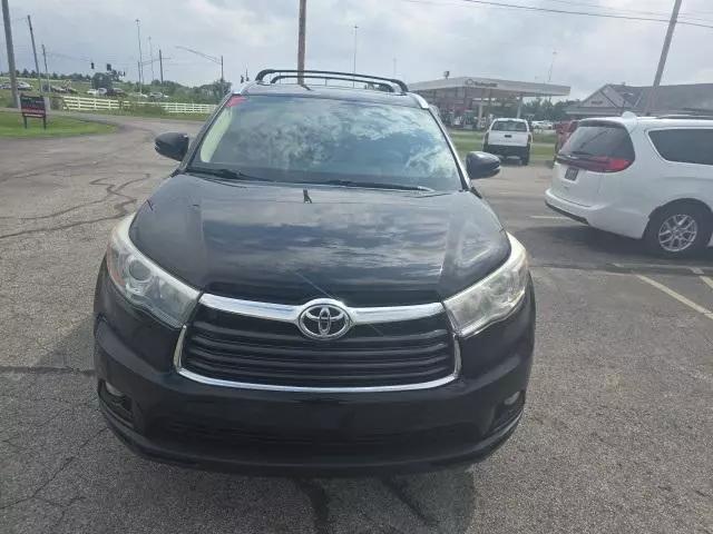 used 2016 Toyota Highlander car, priced at $19,998