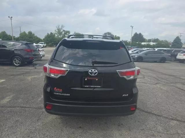 used 2016 Toyota Highlander car, priced at $19,998