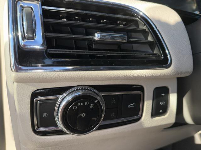 used 2019 Lincoln Navigator L car, priced at $29,847