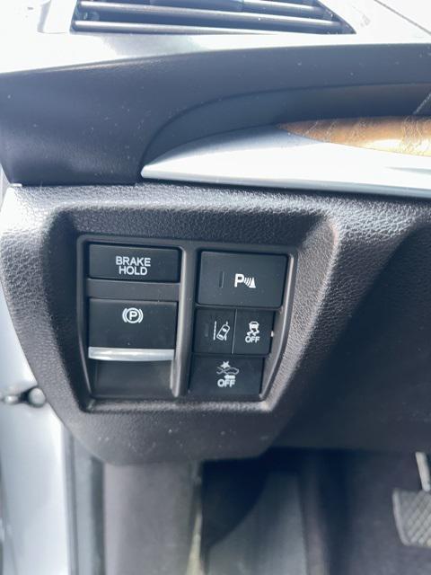 used 2019 Acura MDX car, priced at $21,900