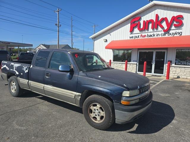 used 2001 Chevrolet Silverado 1500 car, priced at $3,000