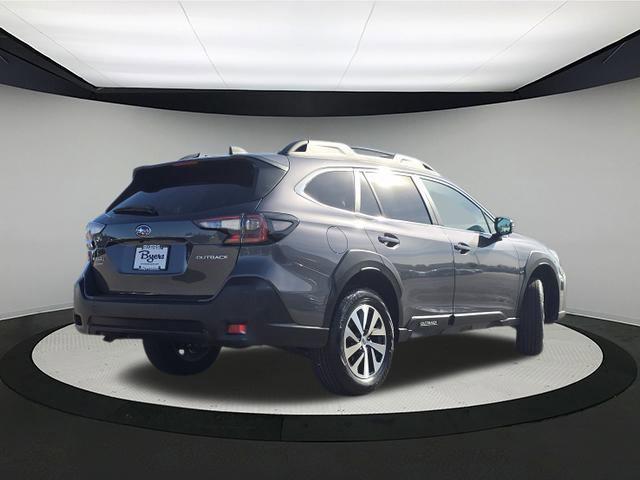 used 2025 Subaru Outback car, priced at $31,488