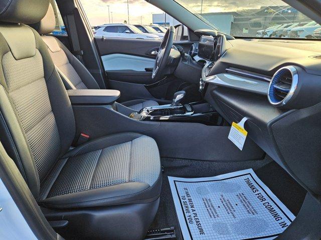 new 2025 Chevrolet Trax car, priced at $23,448