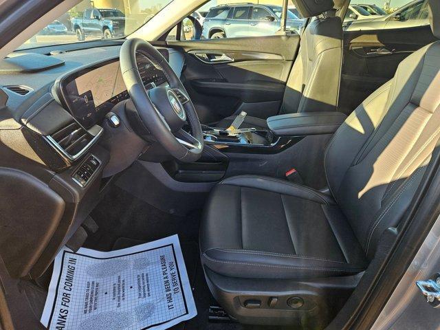 used 2025 Buick Envision car, priced at $31,000