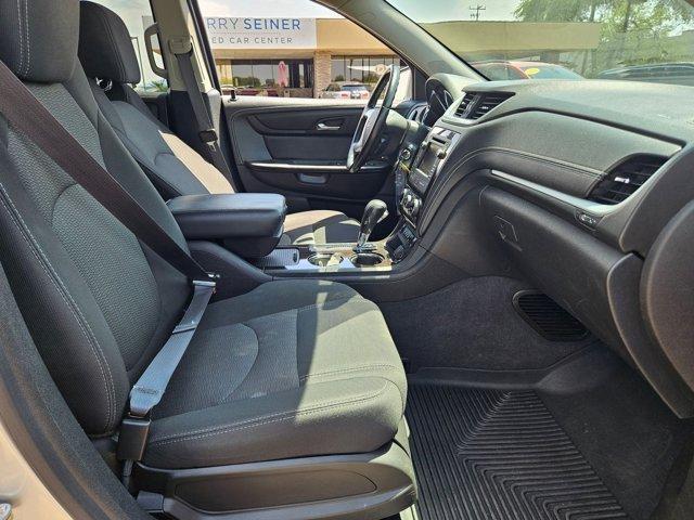 used 2015 Chevrolet Traverse car, priced at $8,250