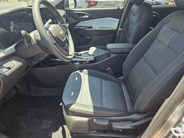 new 2025 Chevrolet Trax car, priced at $24,095