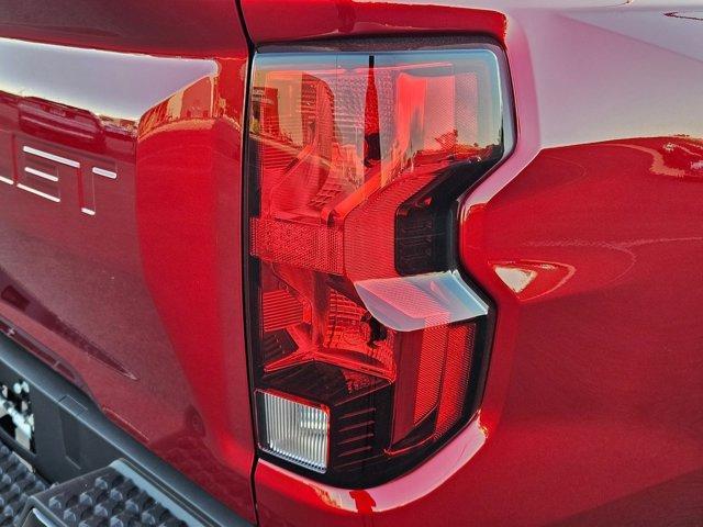 new 2026 Chevrolet Colorado car, priced at $33,483