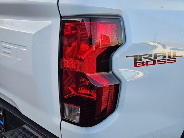 new 2026 Chevrolet Colorado car, priced at $41,018