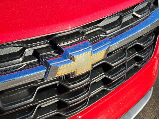 new 2026 Chevrolet Trax car, priced at $25,565