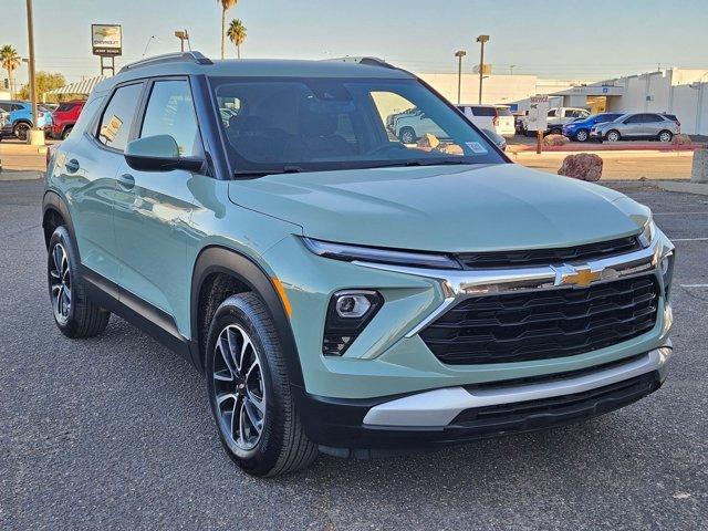 new 2025 Chevrolet TrailBlazer car, priced at $23,383