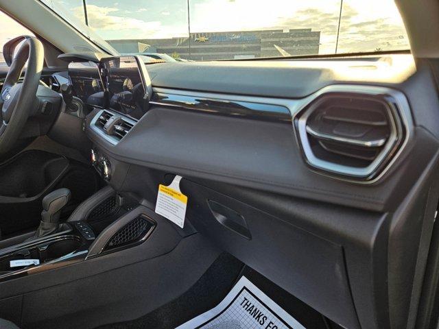 new 2025 Chevrolet TrailBlazer car, priced at $24,755