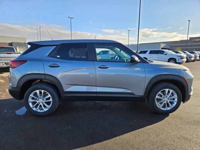 new 2025 Chevrolet TrailBlazer car, priced at $24,755