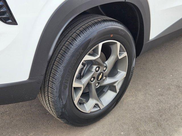 new 2025 Chevrolet Trax car, priced at $24,590