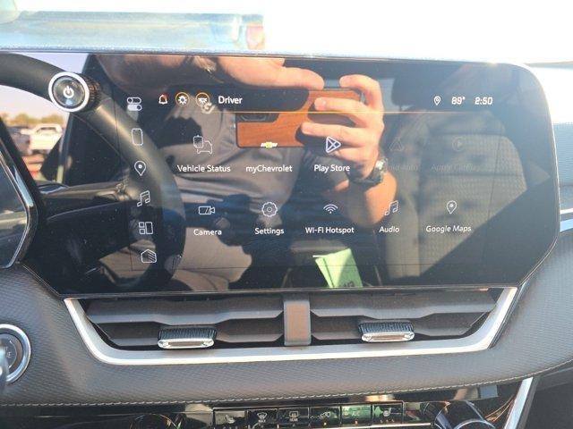 used 2026 Chevrolet Equinox car, priced at $28,177