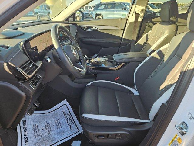 used 2025 Buick Envision car, priced at $33,500